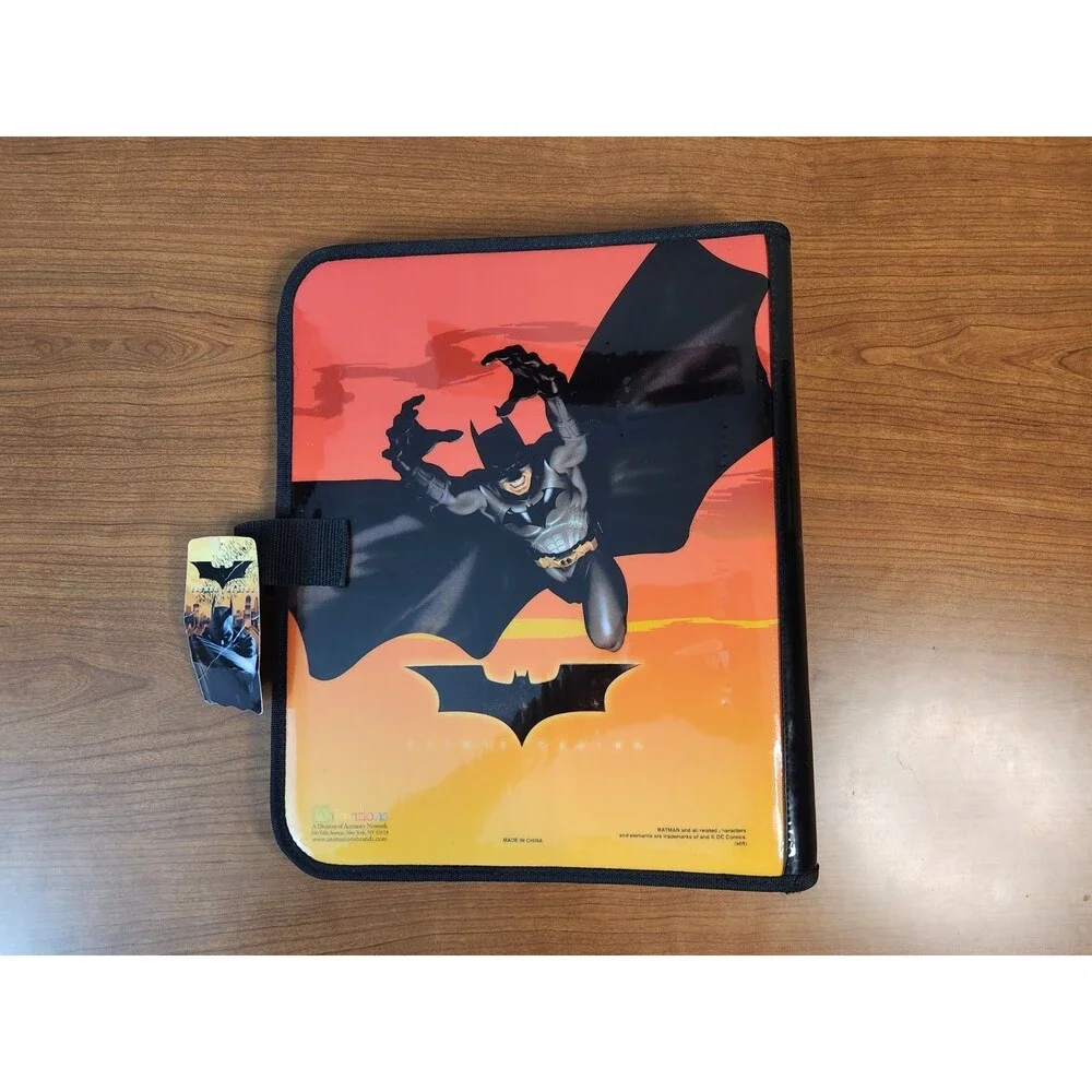 Batman Begins DC Comics 3 Ring Zip Vinyl Back To School Notebook Binder NWT
